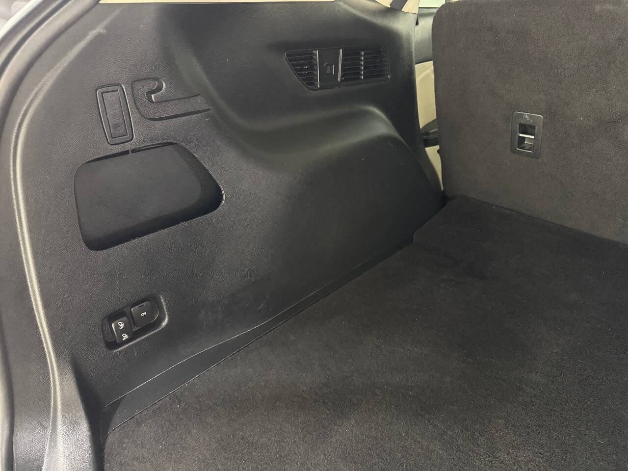 Used 2019 Ford Edge Titanium w/ Equipment Group 301A FWD image 71