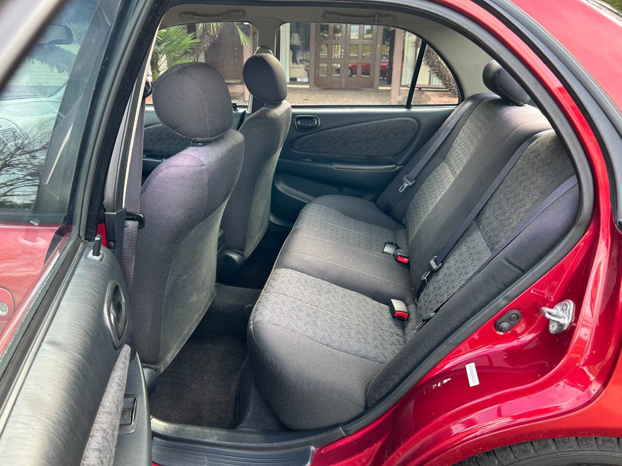 Used 2002 Toyota Corolla S image 28