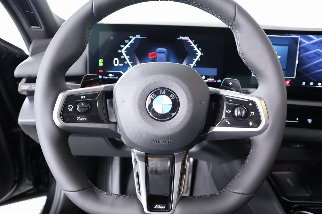 New 2025 BMW 530i xDrive w/ M Sport Package AWD/4WD image 4