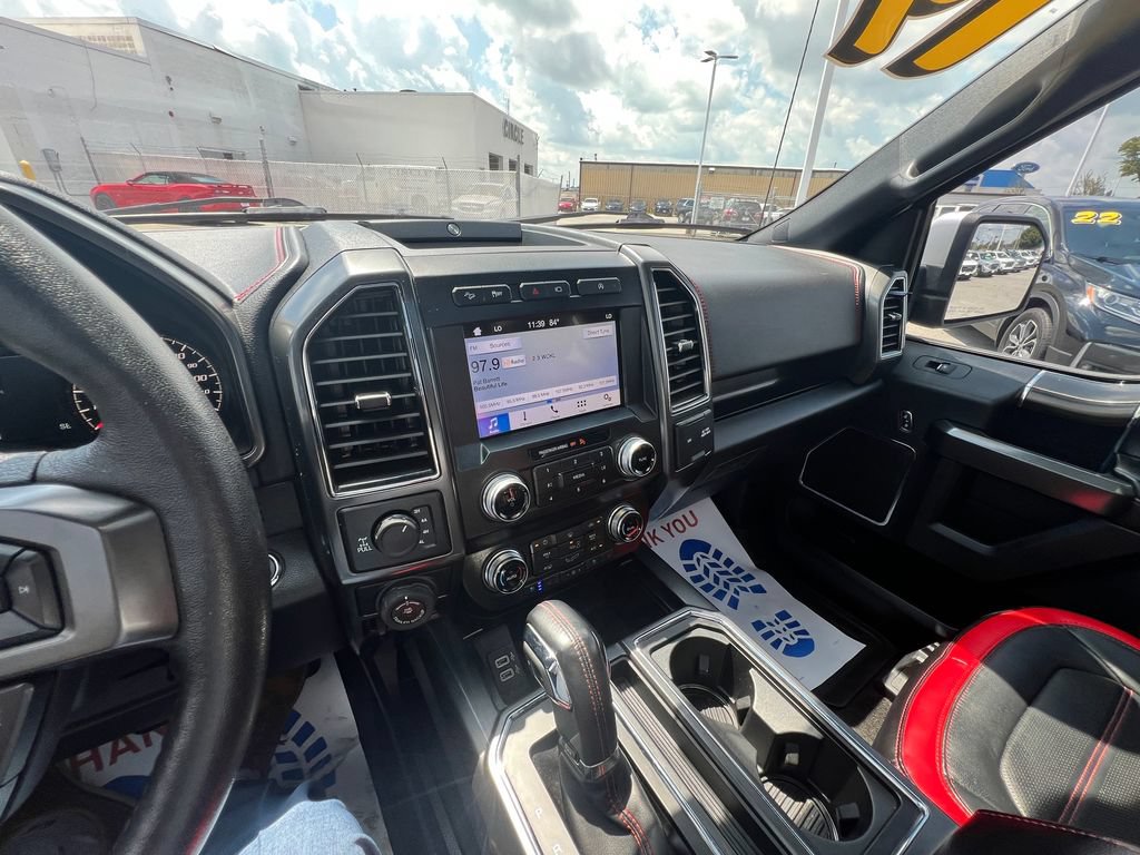 Used 2019 Ford F150 Lariat w/ Equipment Group 502A Luxury AWD/4WD image 31