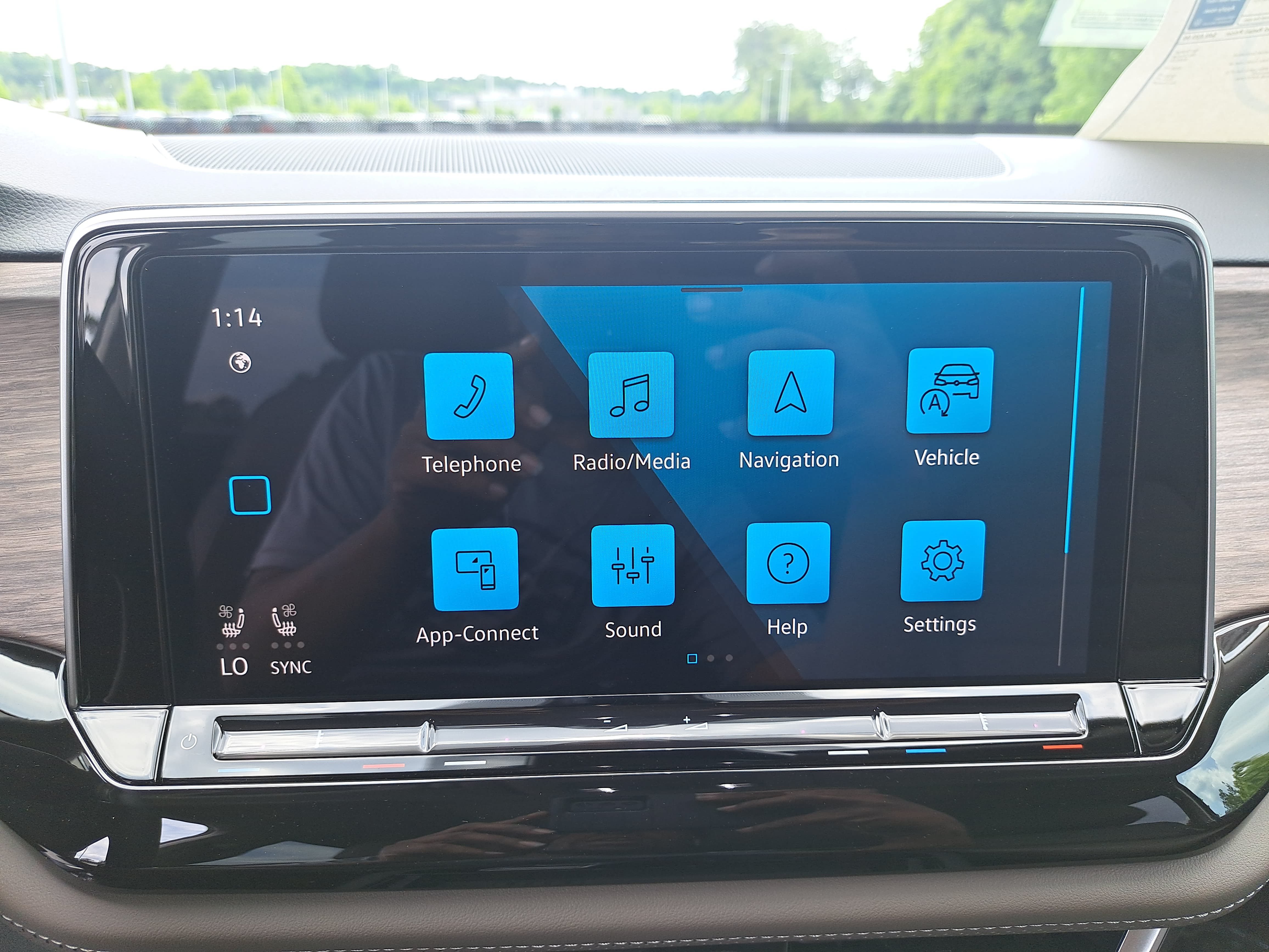 New 2026 Volkswagen Atlas SEL AWD/4WD image 23