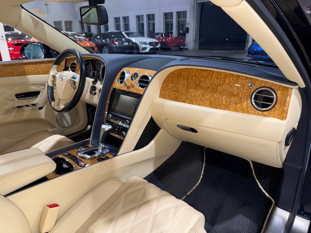 Used 2015 Bentley Flying Spur W12 image 72
