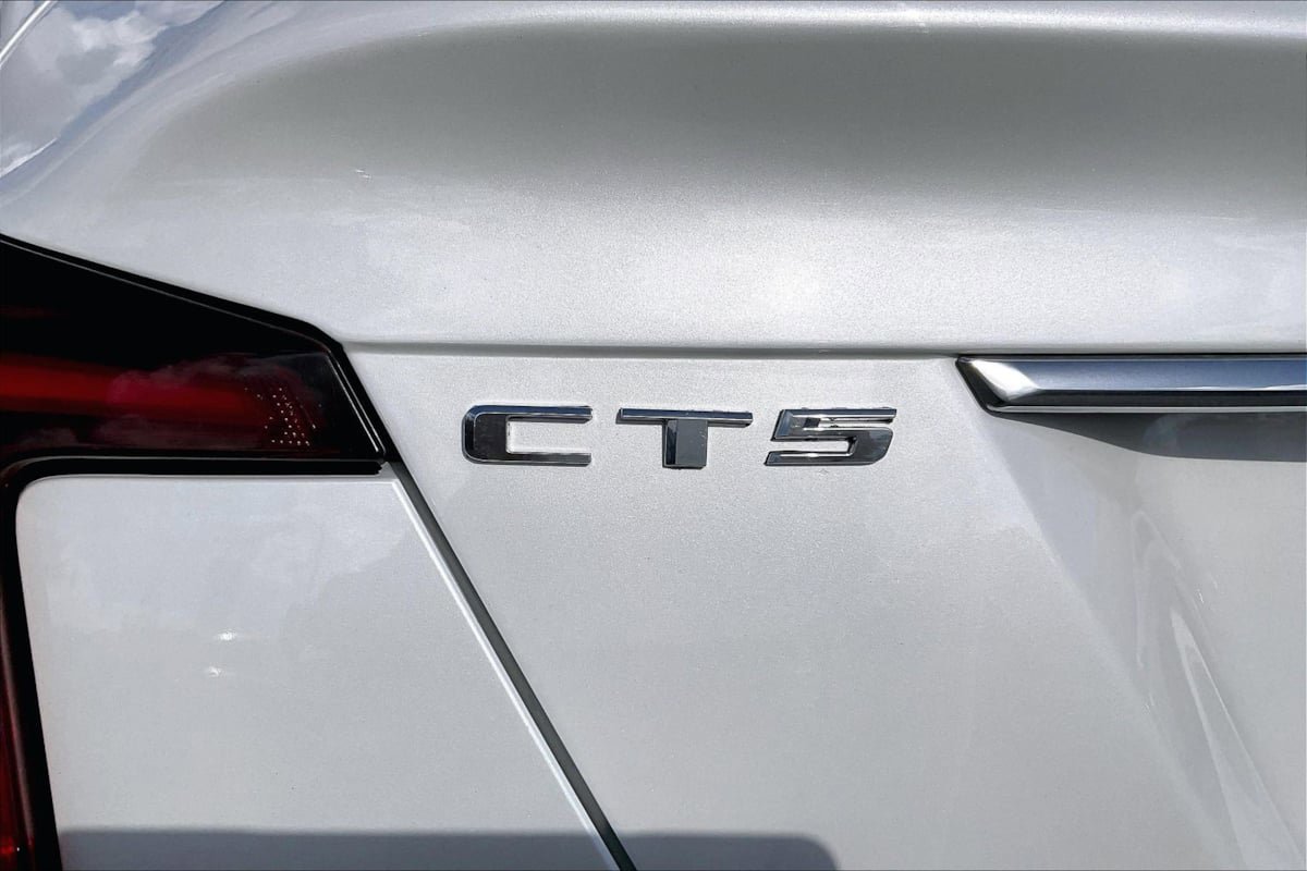 Used 2021 Cadillac CT5 Luxury w/ Sun And Sound Package AWD/4WD image 8