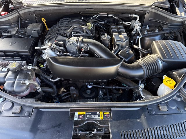 Used 2025 Dodge Durango GT AWD/4WD image 28