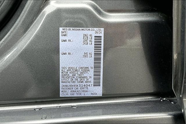 Used 2025 Nissan Altima 2.5 SV image 18