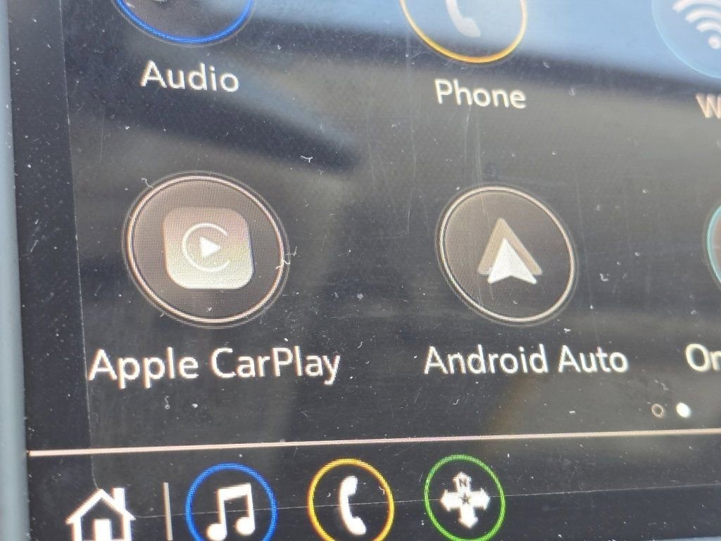 Used 2024 Chevrolet Equinox LT image 3