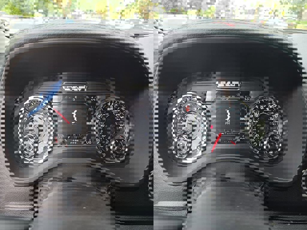 Used 2022 RAM 1500 Laramie image 31