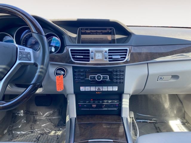 Used 2015 Mercedes-Benz E 350 4MATIC Sedan image 11