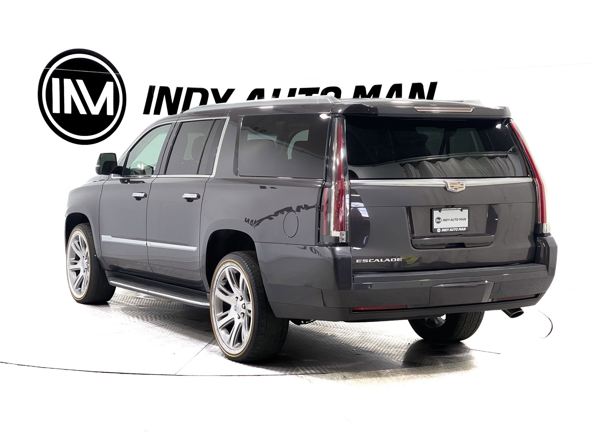Used 2016 Cadillac Escalade ESV Luxury image 6