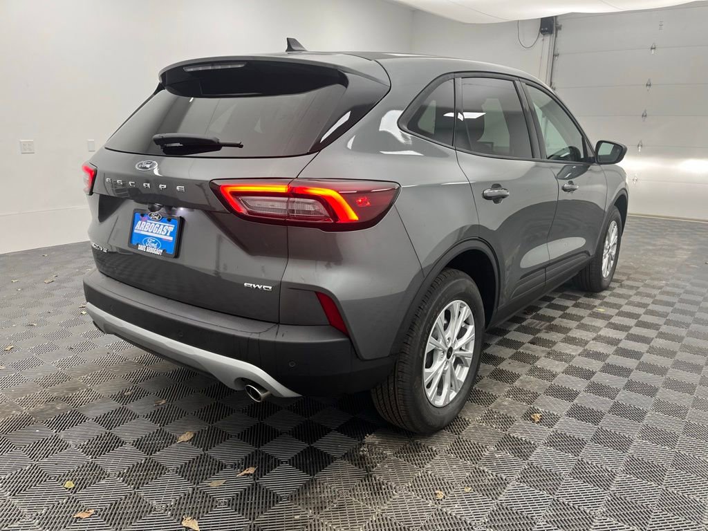 New 2026 Ford Escape Active w/ Tech Pack #1 image 8