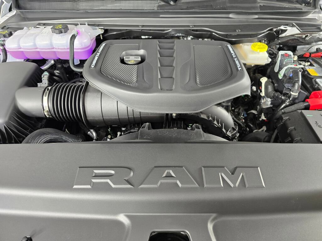 New 2026 RAM 1500 Limited w/ Off Road Group image 12