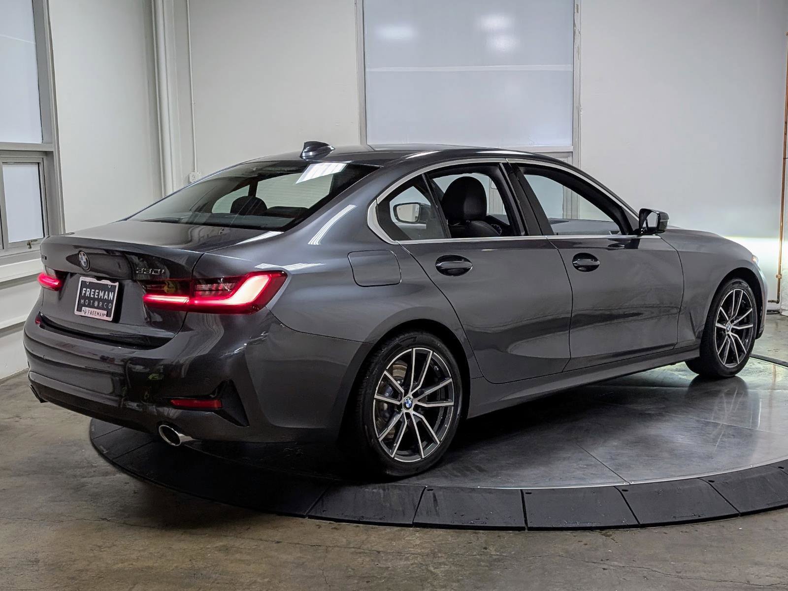 Used 2019 BMW 330i xDrive Sedan w/ Convenience Package image 9