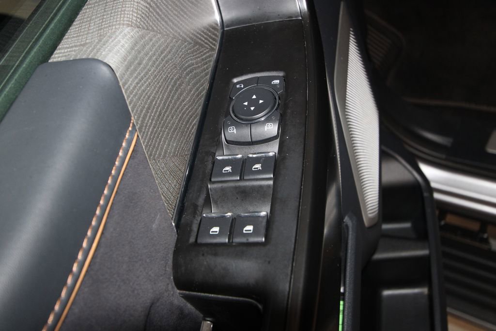 Used 2022 Ford F150 Platinum w/ Equipment Group 701A High image 6