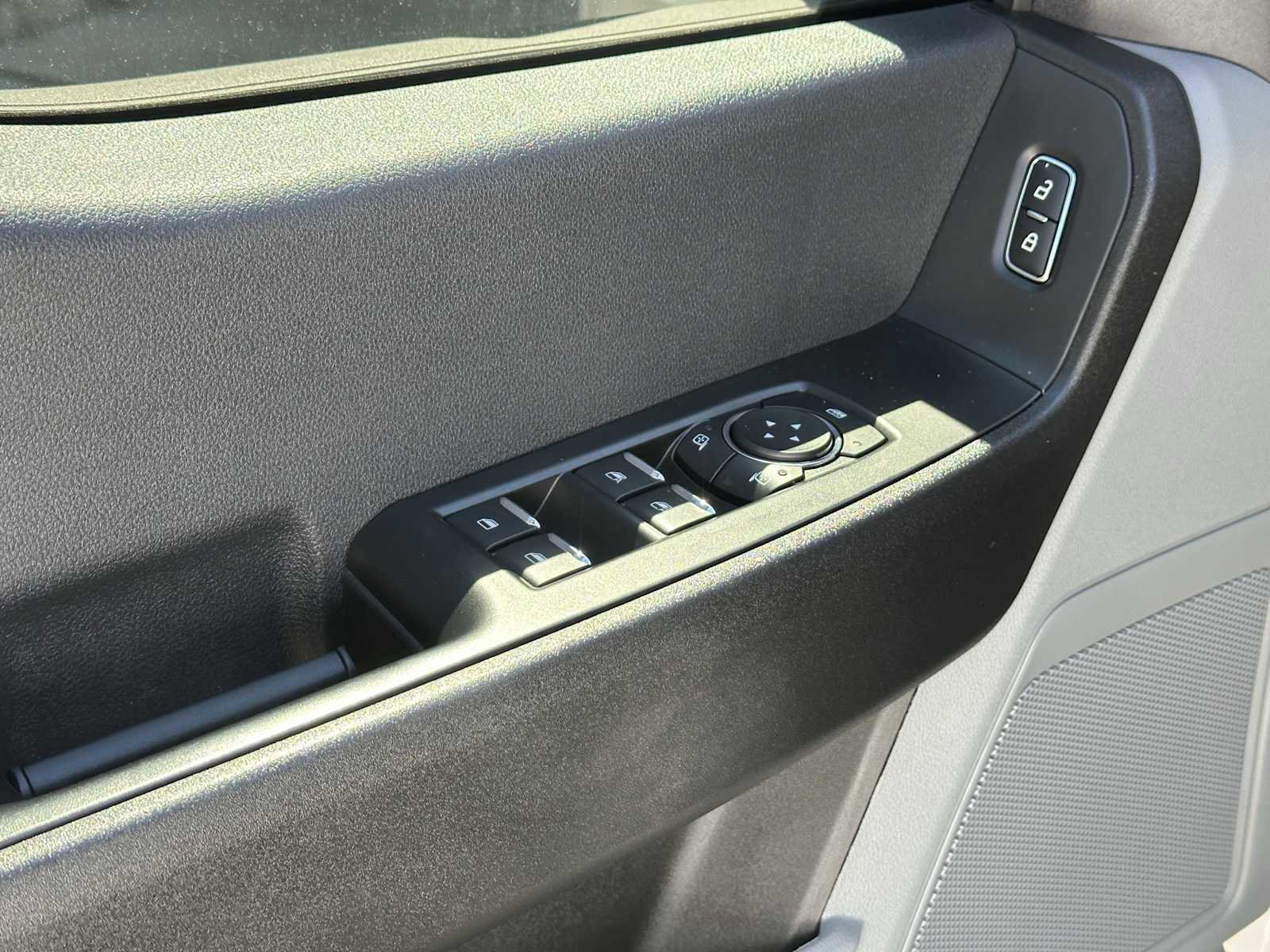 Used 2024 Ford F250 XL image 10