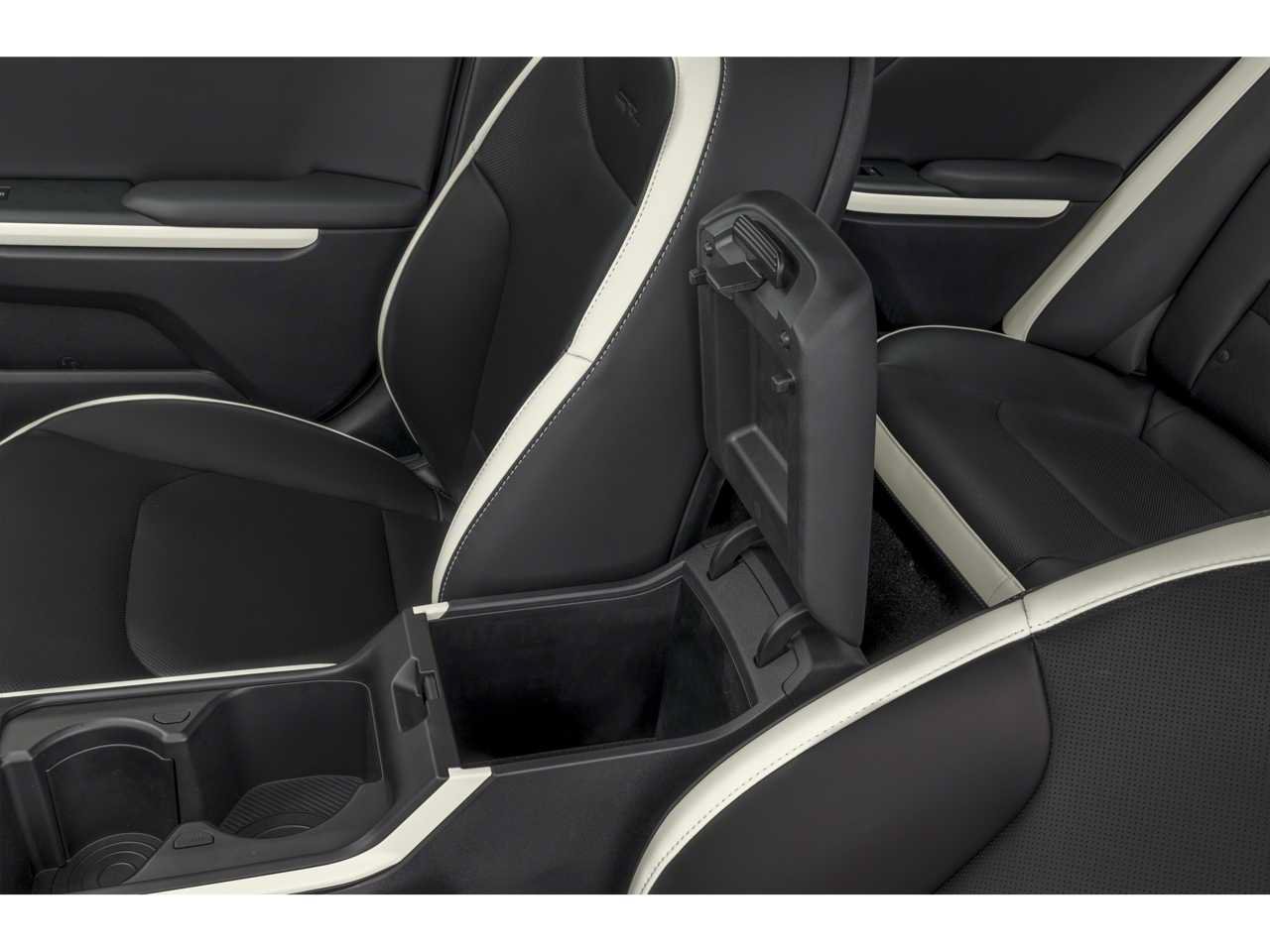 Certified 2025 Kia K4 GT-Line Turbo FWD image 10