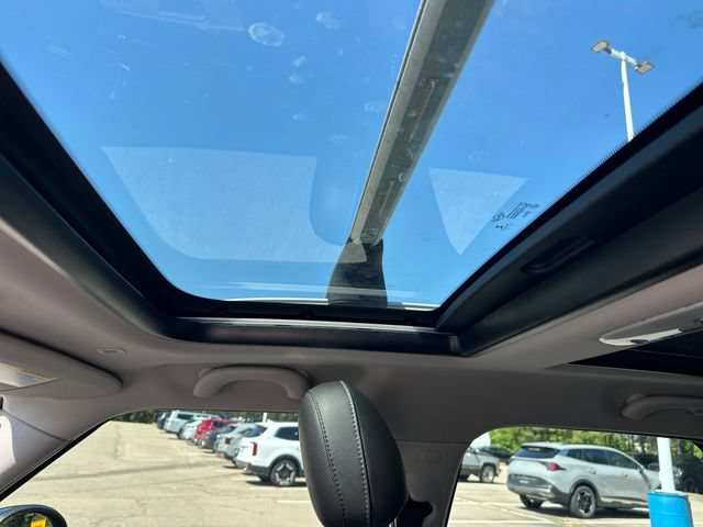 Used 2019 MINI Cooper Countryman S w/ Premium Package FWD image 17