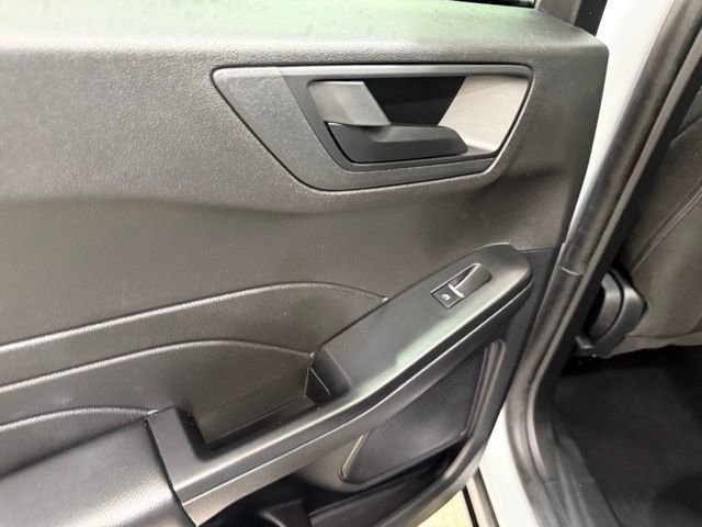 Used 2025 Ford Escape Active AWD/4WD image 17