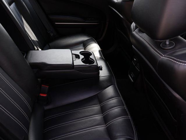 Used 2019 Chrysler 300 S image 14