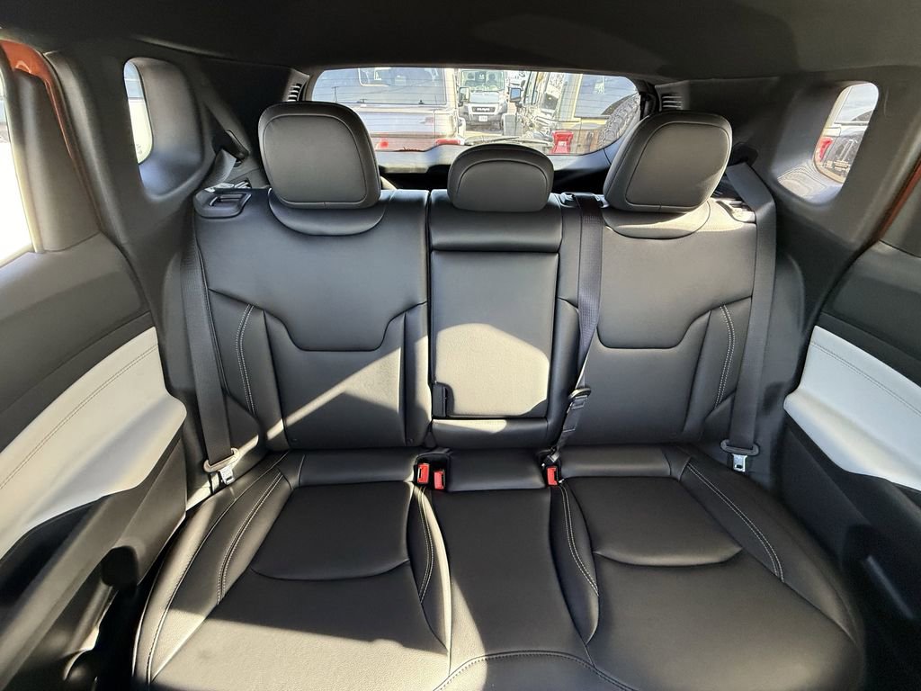 New 2026 Jeep Compass Limited image 23