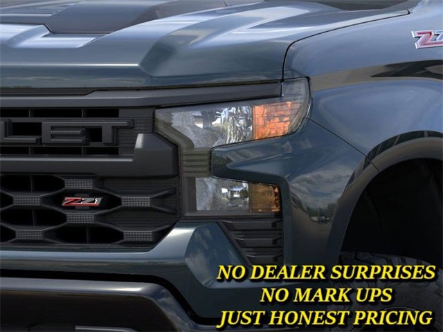 New 2026 Chevrolet Silverado 1500 Custom Trail Boss w/ LPO, Dark Essentials Package image 10