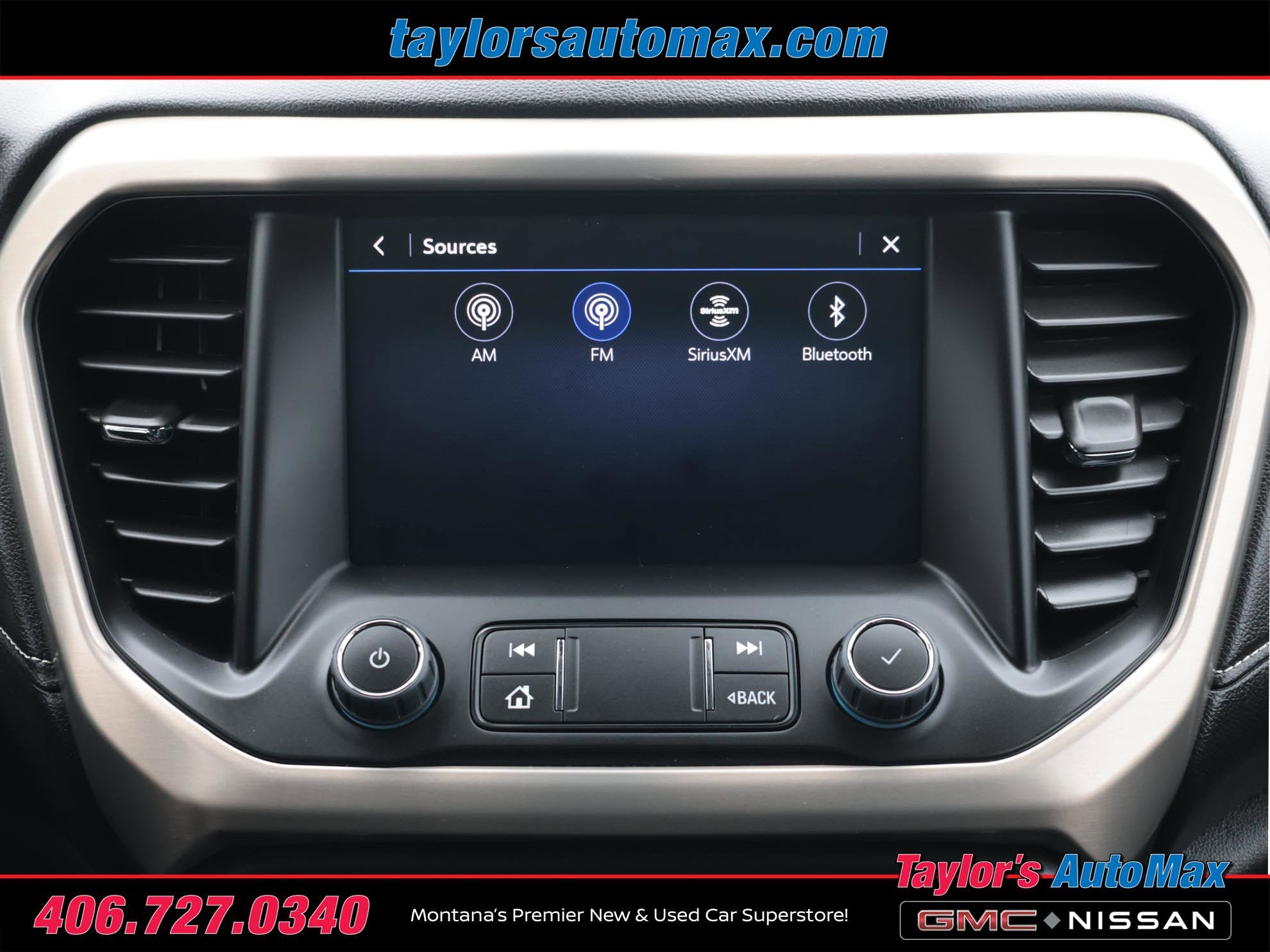Used 2023 GMC Acadia Denali w/ Denali Ultimate Package AWD/4WD image 13