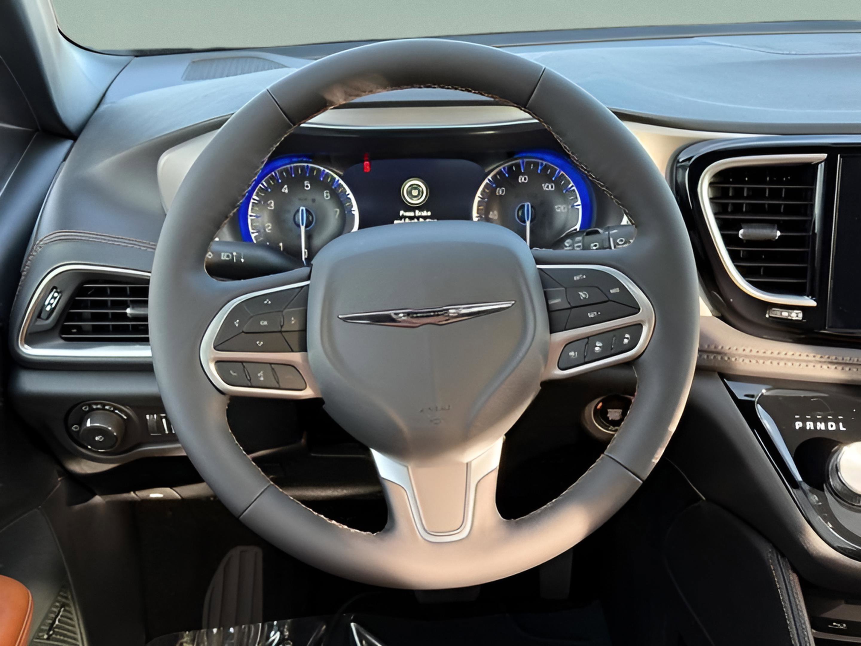 New 2026 Chrysler Pacifica Pinnacle w/ Trailer Tow Group image 14