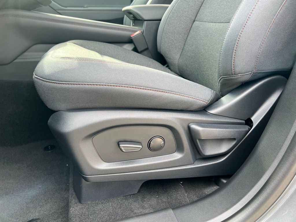 New 2026 Ford Explorer Active image 14