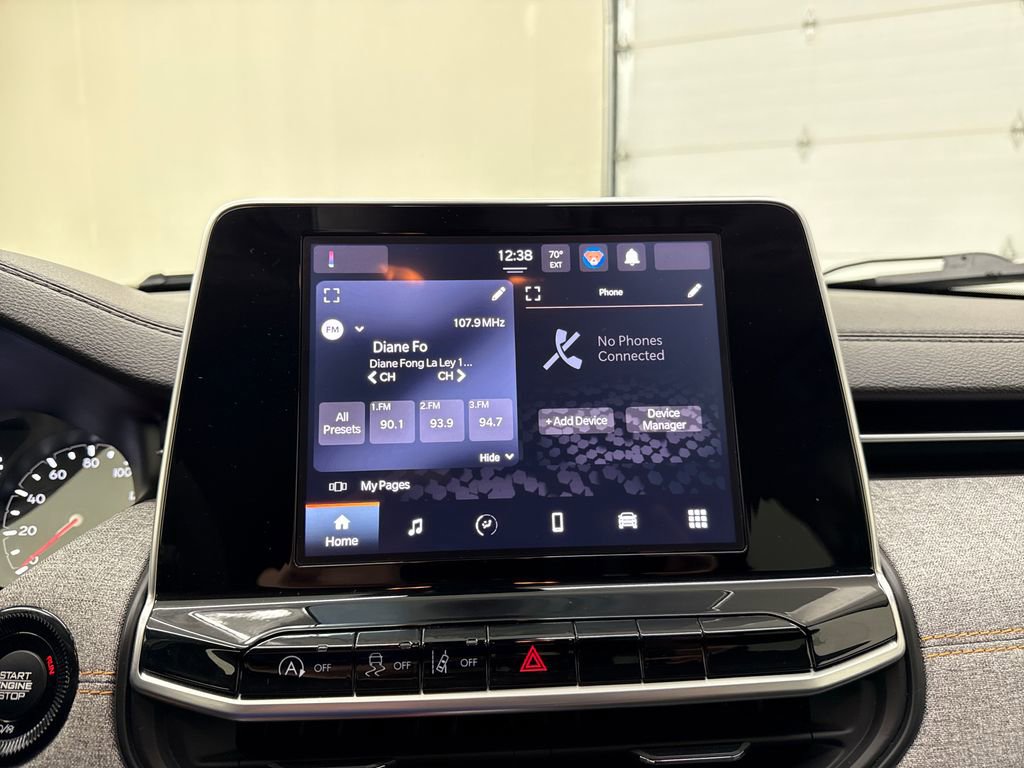 Used 2022 Jeep Compass Sport AWD/4WD image 17