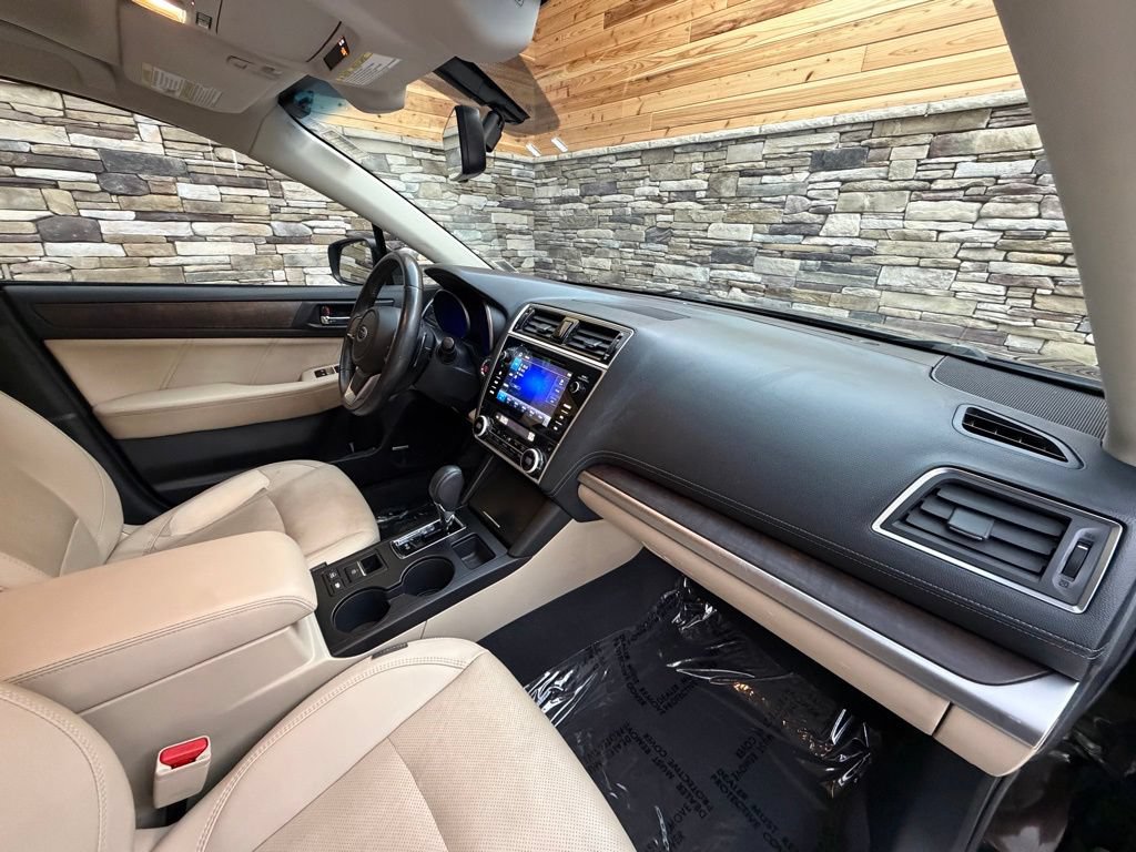 Used 2019 Subaru Outback 2.5i Limited AWD/4WD image 13