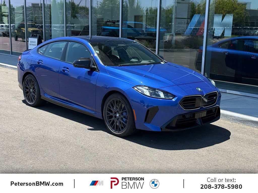 Used 2025 BMW M235i xDrive AWD/4WD image 7