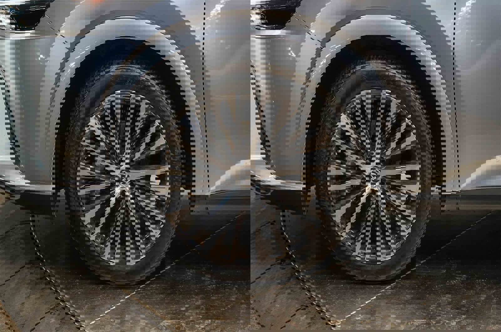 Used 2023 Lexus RX 350 Premium Plus image 9