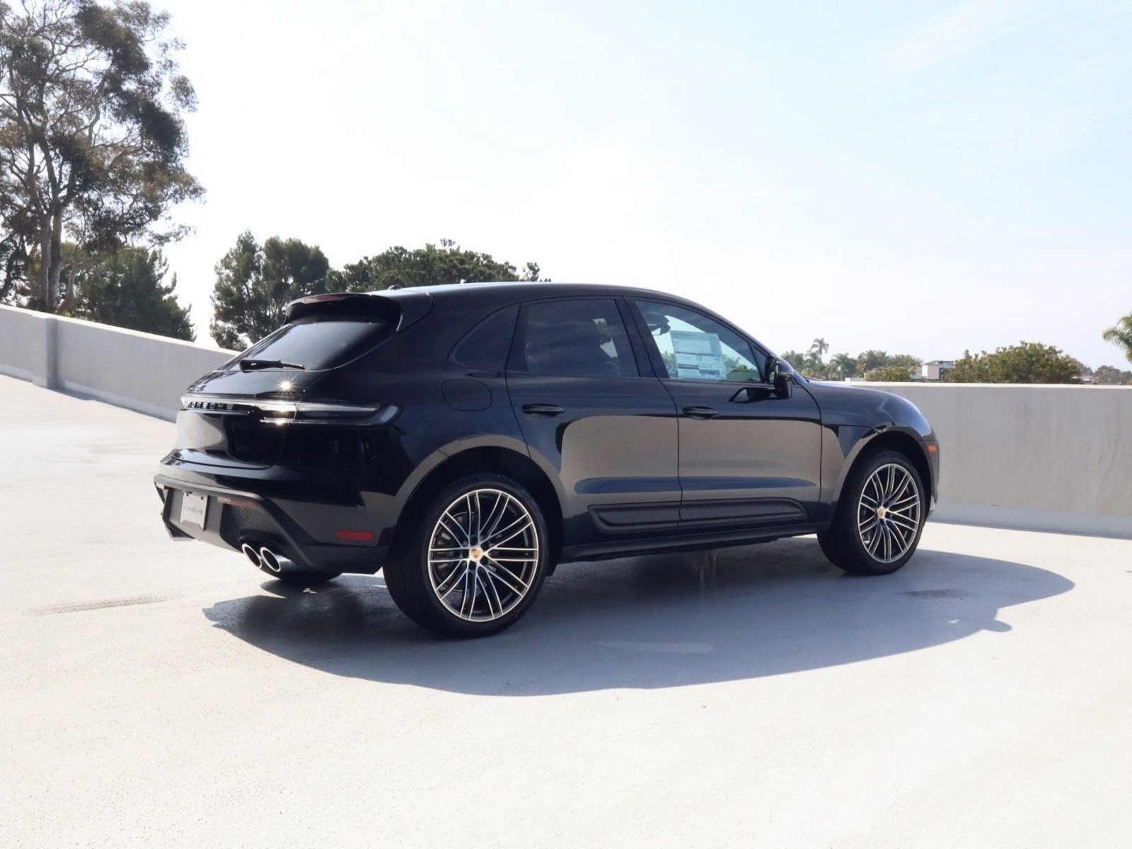 New 2026 Porsche Macan image 8