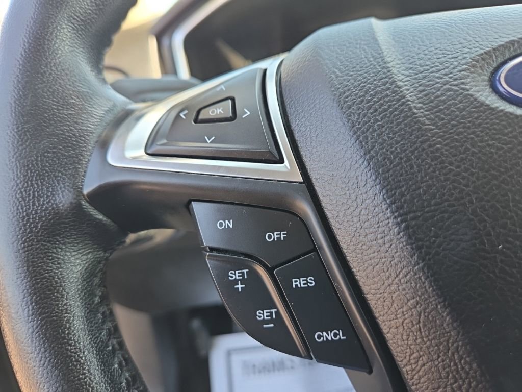 Used 2018 Ford Fusion Titanium FWD image 27