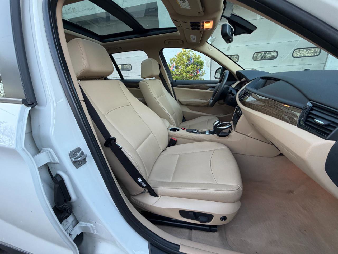 Used 2014 BMW X1 xDrive28i image 35