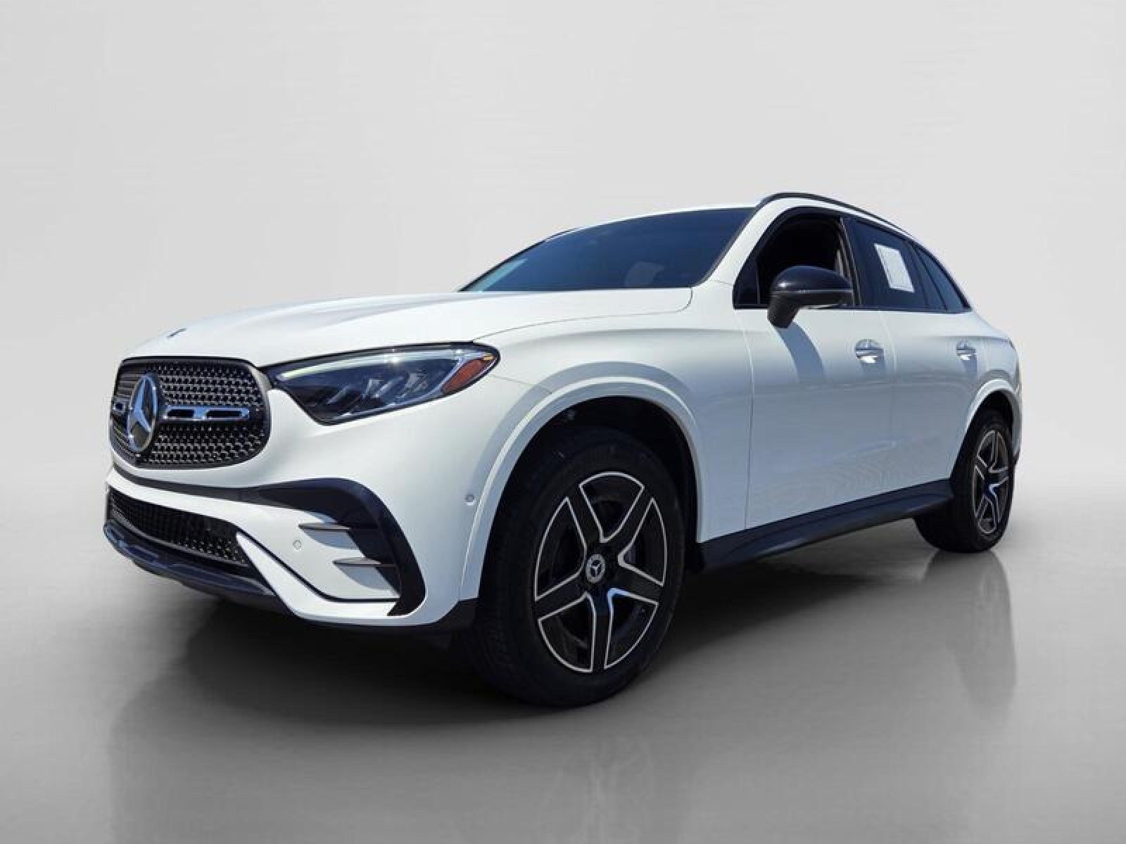 Certified 2024 Mercedes-Benz GLC 300 4MATIC image 8