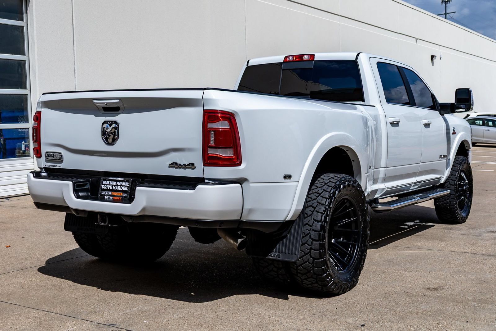 Used 2023 RAM 3500 Limited AWD/4WD image 10