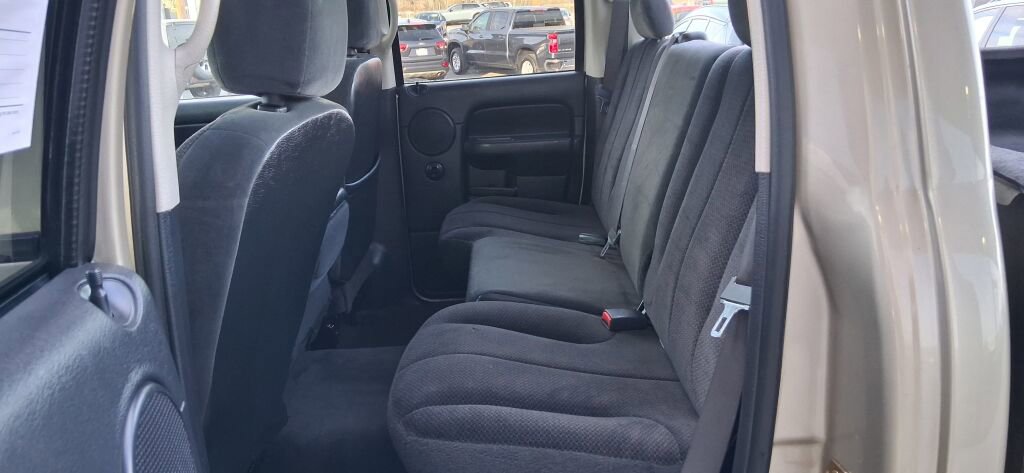 Used 2004 Dodge Ram 2500 Truck SLT w/ Trailer Tow Group image 13