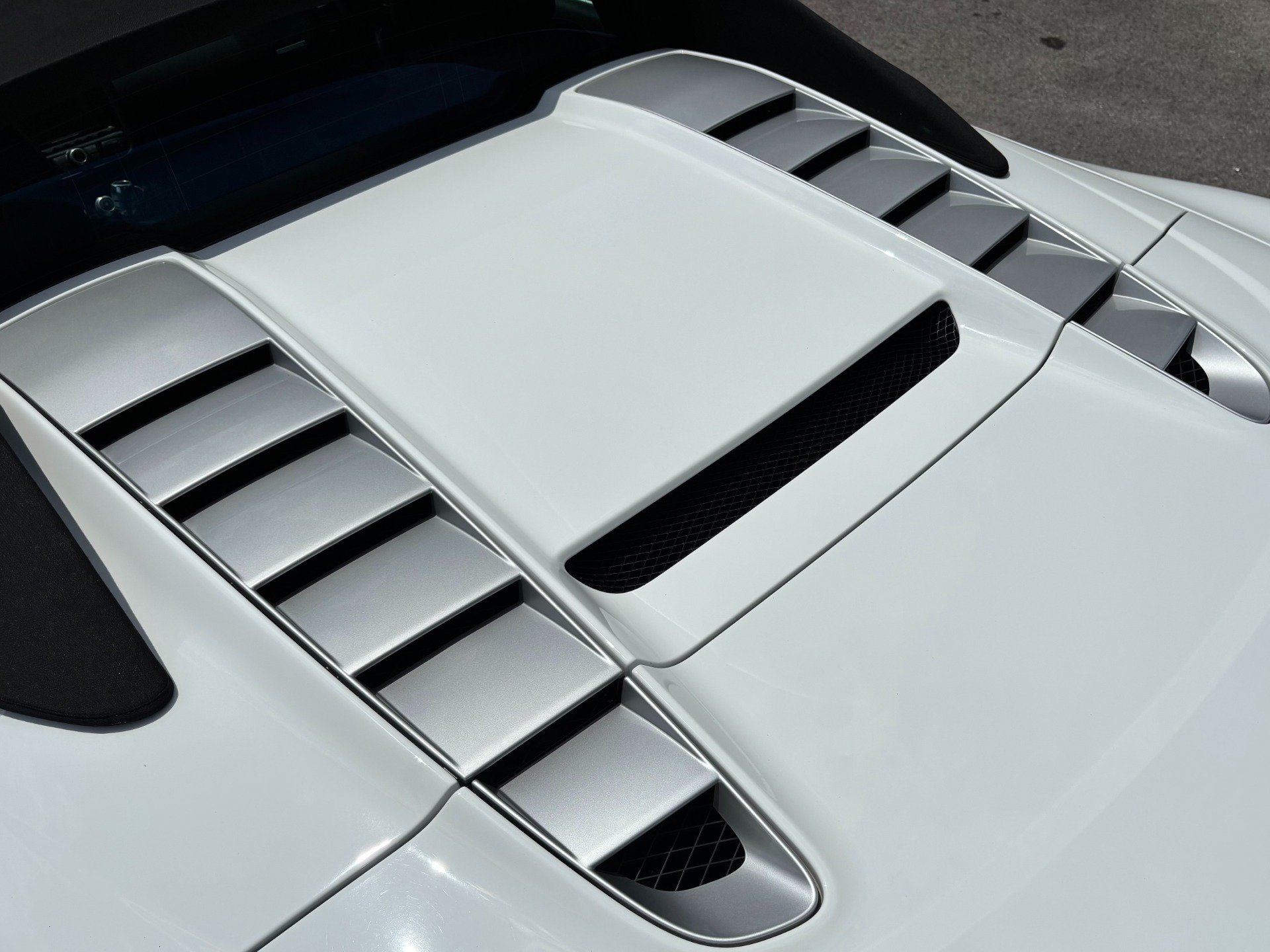 Used 2011 Audi R8 V10 AWD/4WD image 47