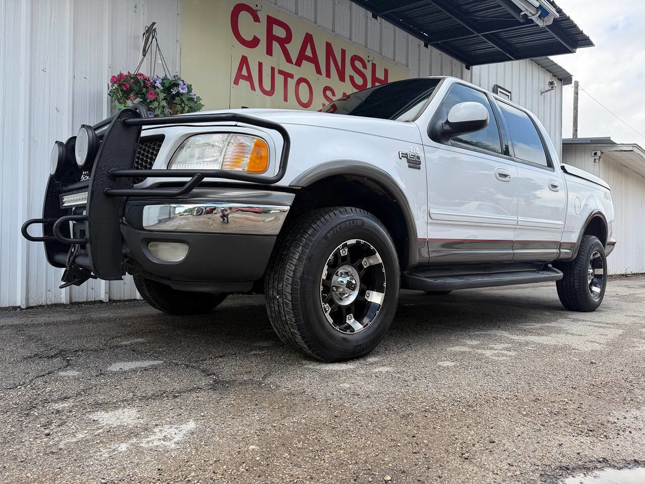 Used 2002 Ford F150 XLT AWD/4WD image 4