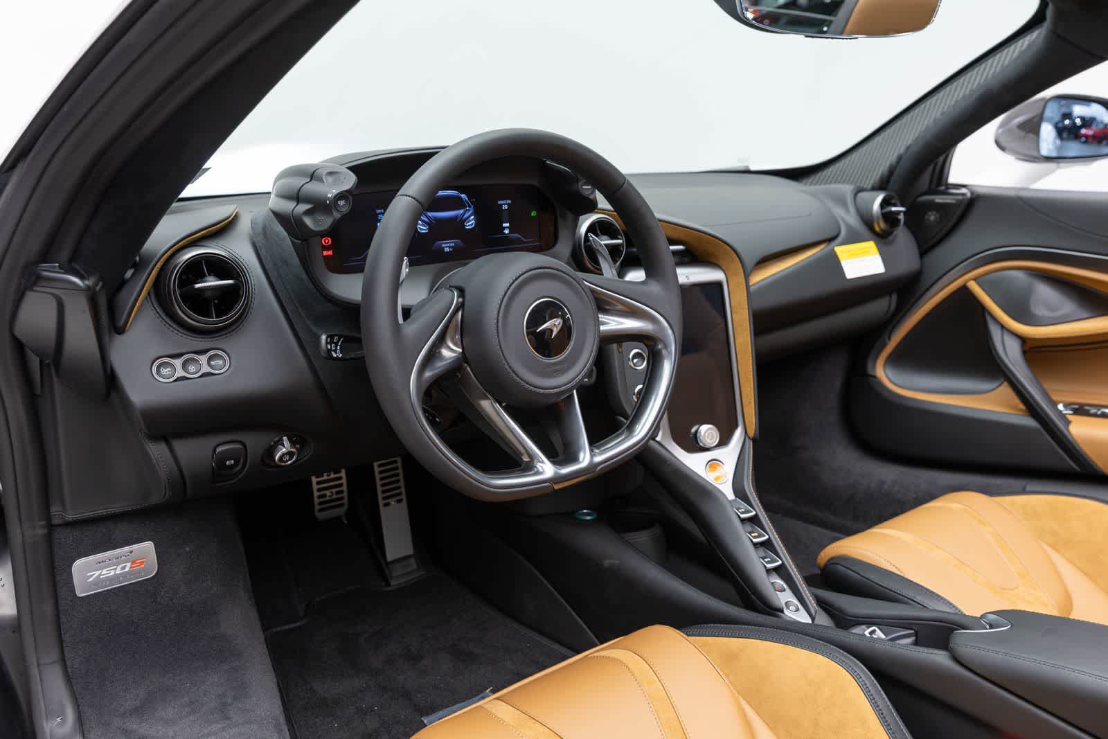 New 2027 McLaren 750S Spider RWD image 2