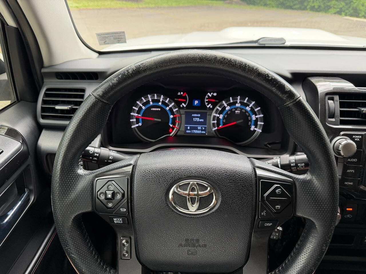 Used 2016 Toyota 4Runner Trail Premium AWD/4WD image 18
