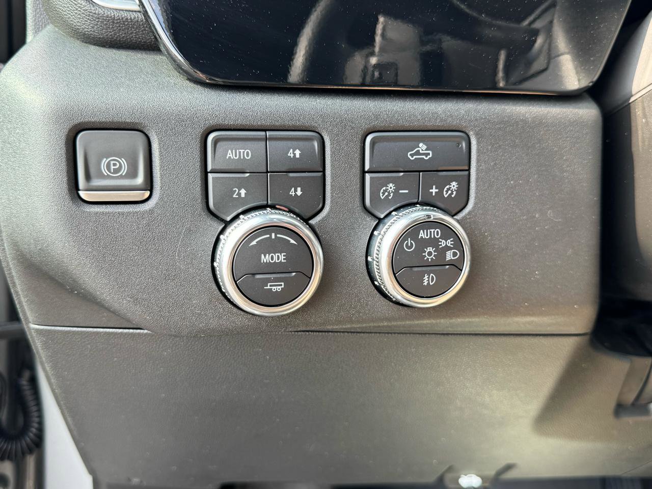 Used 2023 GMC Sierra 1500 Elevation AWD/4WD image 25