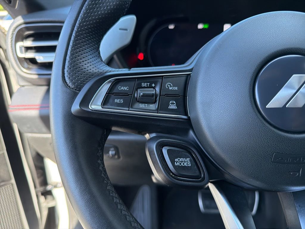 Used 2025 Dodge Hornet R/T AWD/4WD image 13