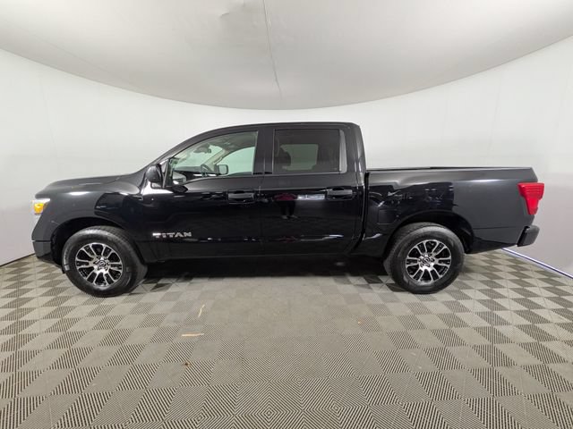 Used 2023 Nissan Titan SV AWD/4WD image 20