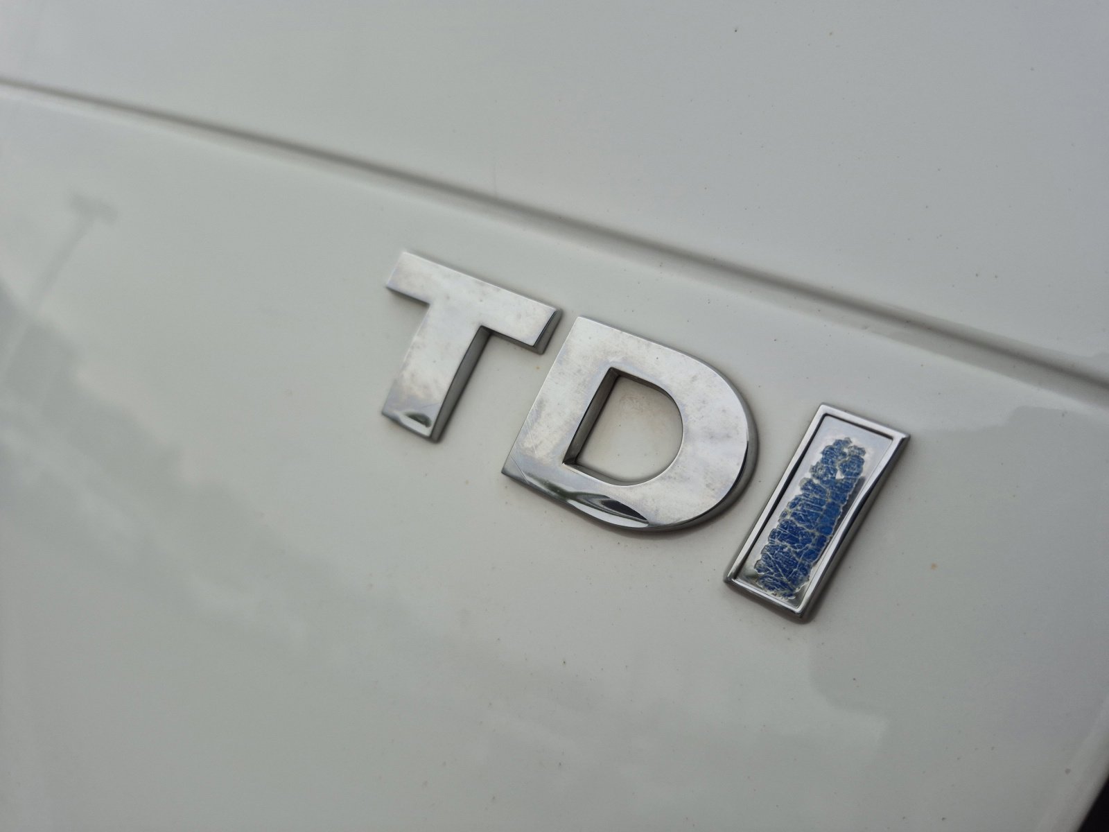 Used 2014 Volkswagen Touareg Sport image 21