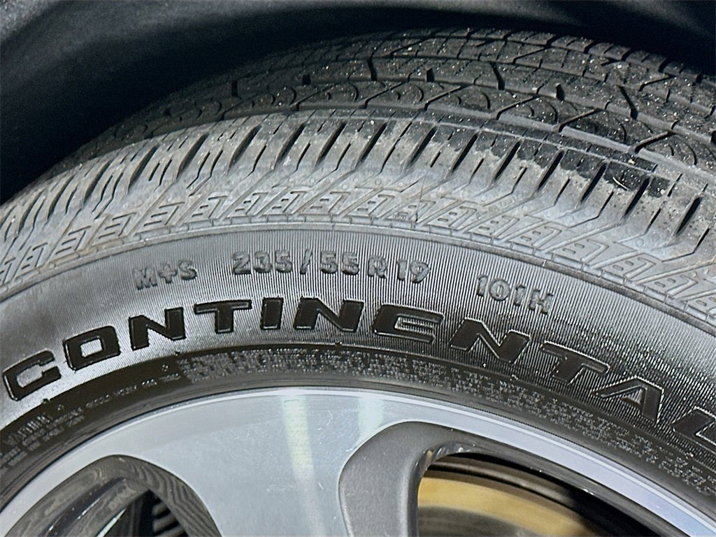 Used 2021 Mercedes-Benz GLC 300 4MATIC w/ Premium Package image 33