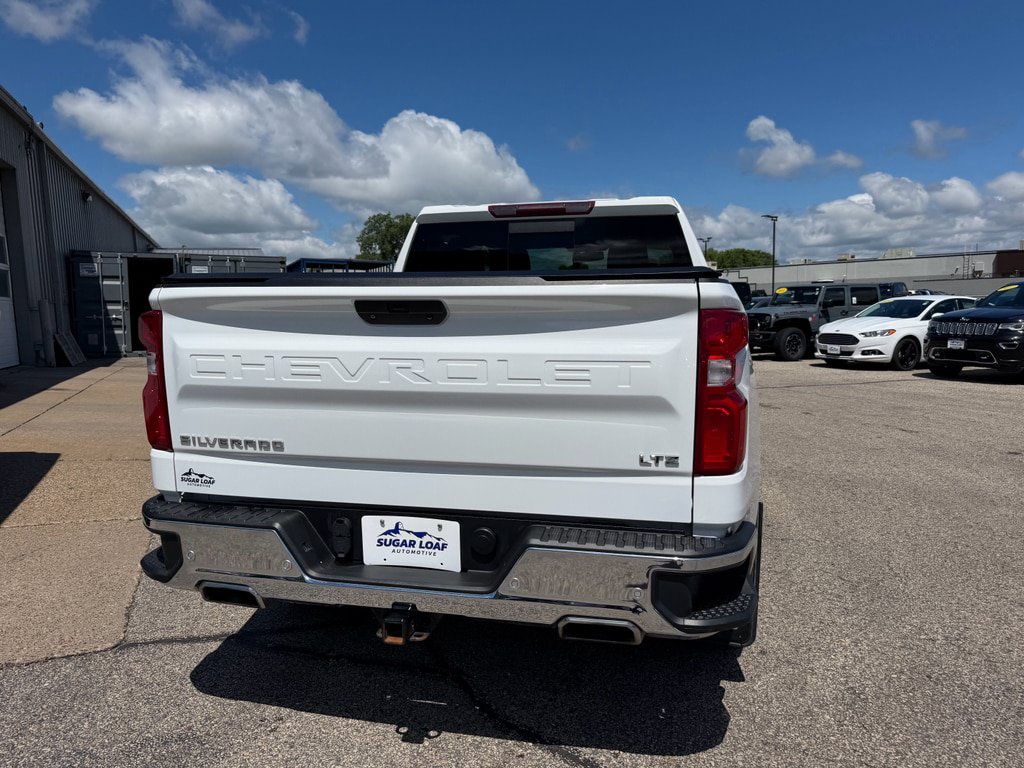 Used 2022 Chevrolet Silverado 1500 LTZ AWD/4WD image 5