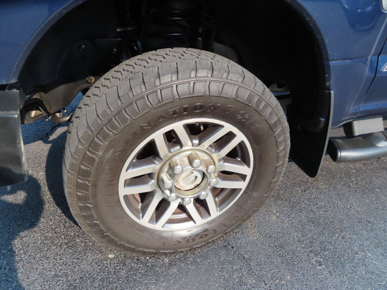 Used 2019 Ford F250 Lariat w/ FX4 Off-Road Package AWD/4WD image 11