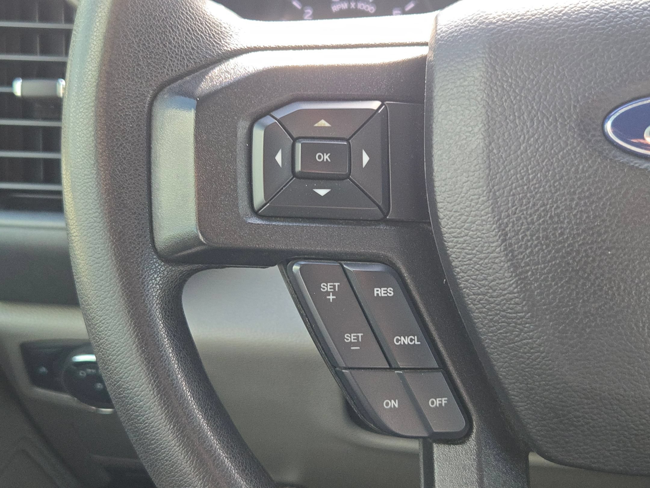 Used 2020 Ford F250 XL w/ STX Appearance Package AWD/4WD image 22