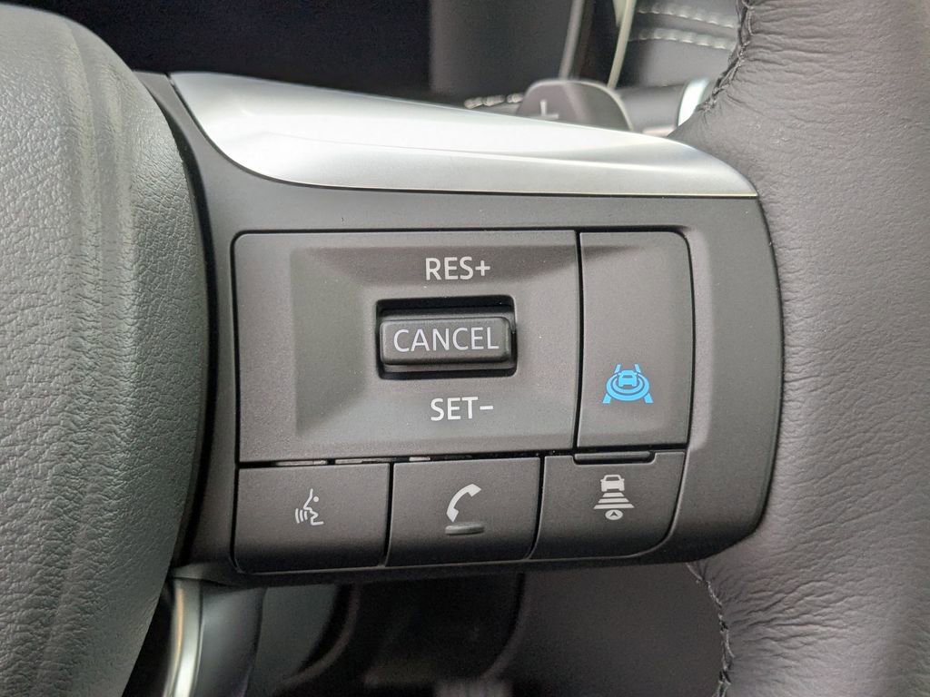 New 2026 INFINITI QX60 Luxe image 17